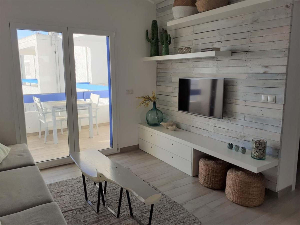 Precioso Apartamento A 20 Metros Del Mar Agua Amarga  Exterior photo